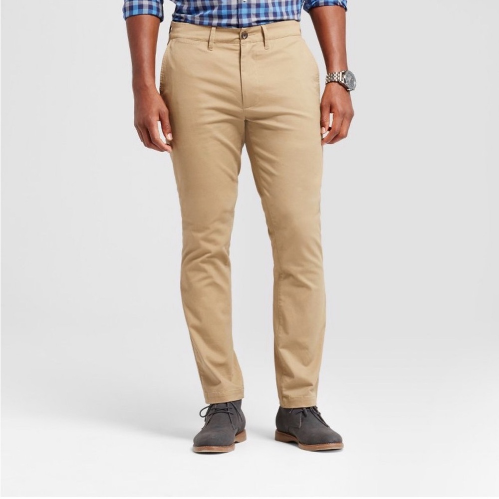 M45 NWT Goodfellow & Co. Men’s Every Wear Slim Fit Chino Pant - Size: 33x30